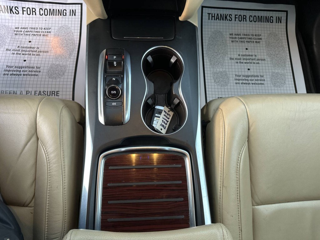 2016 Acura MDX Image 16