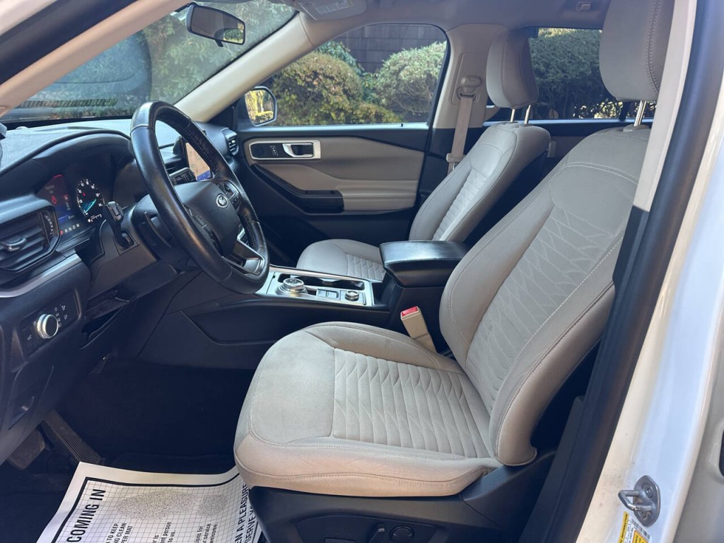 2020 Ford Explorer Image 10