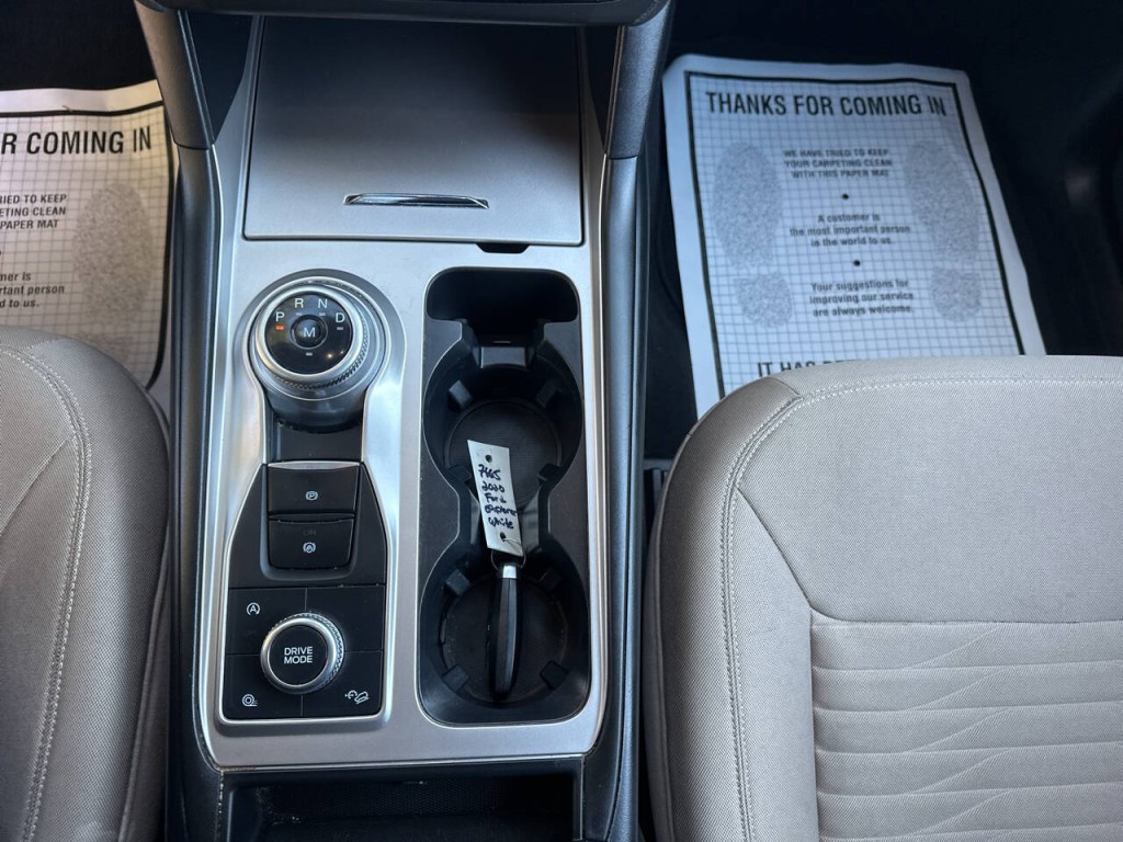 2020 Ford Explorer Image 14