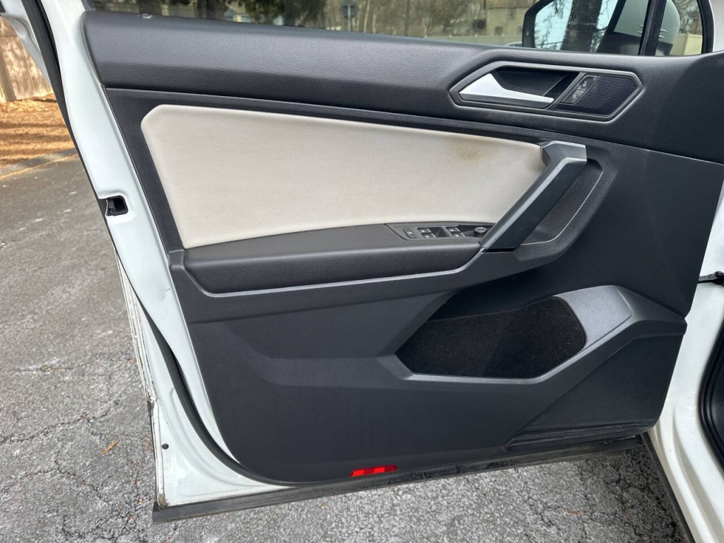 2019 Volkswagen Tiguan Image 16