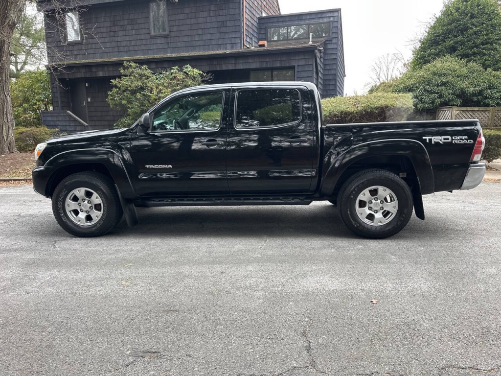2015 Toyota Tacoma Image 7