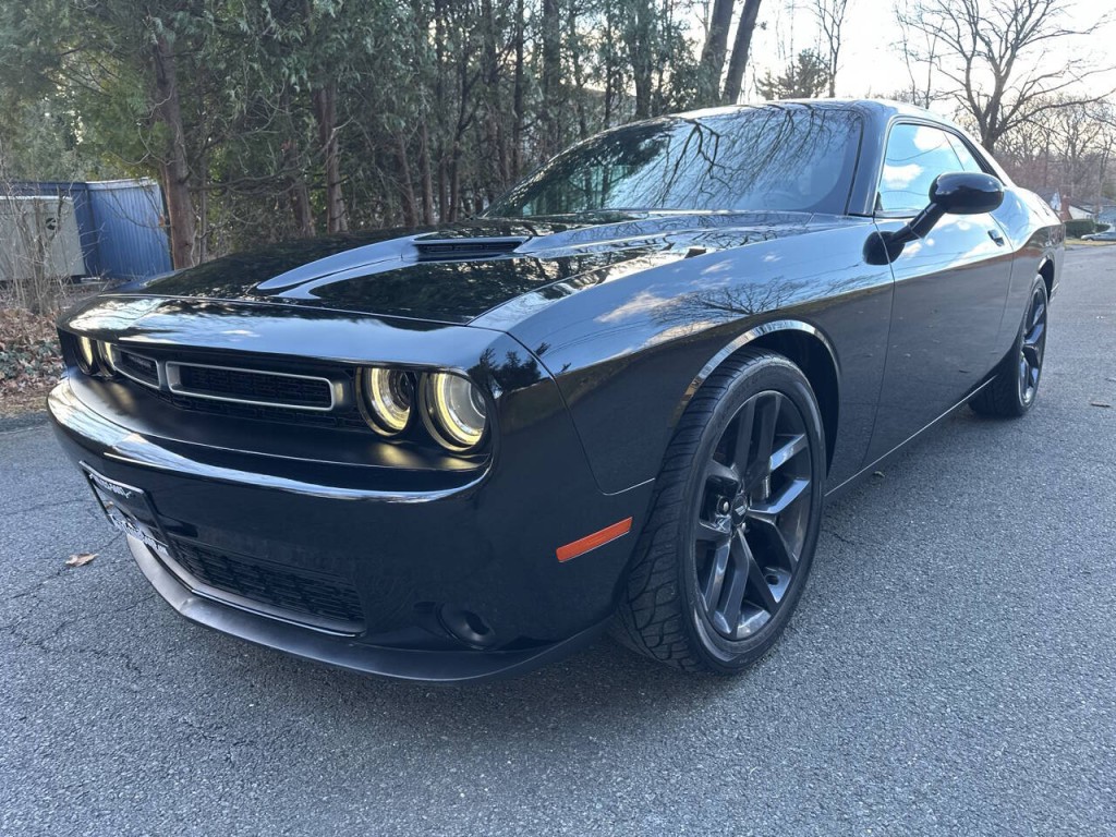 2018 Dodge Challenger Image 8