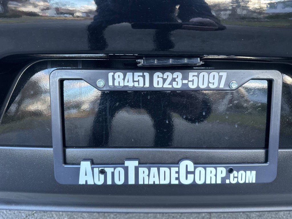 2018 Dodge Challenger Image 29