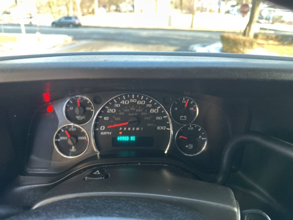 2020 GMC Savana Image 12