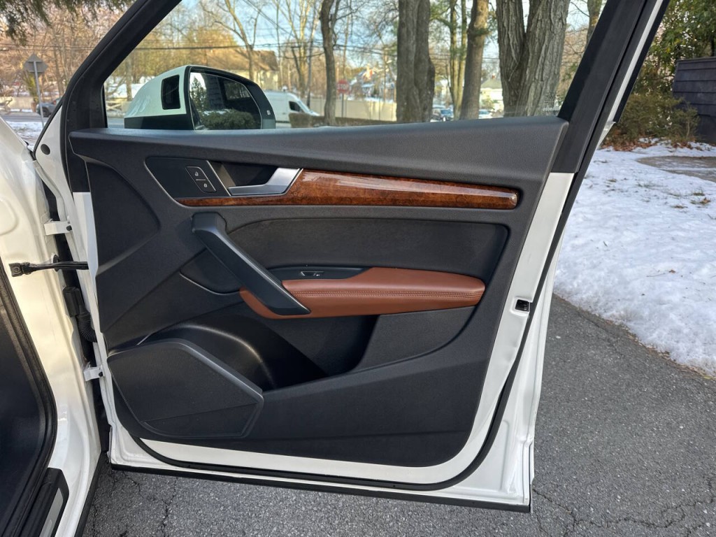 2020 Audi Q5 Image 22