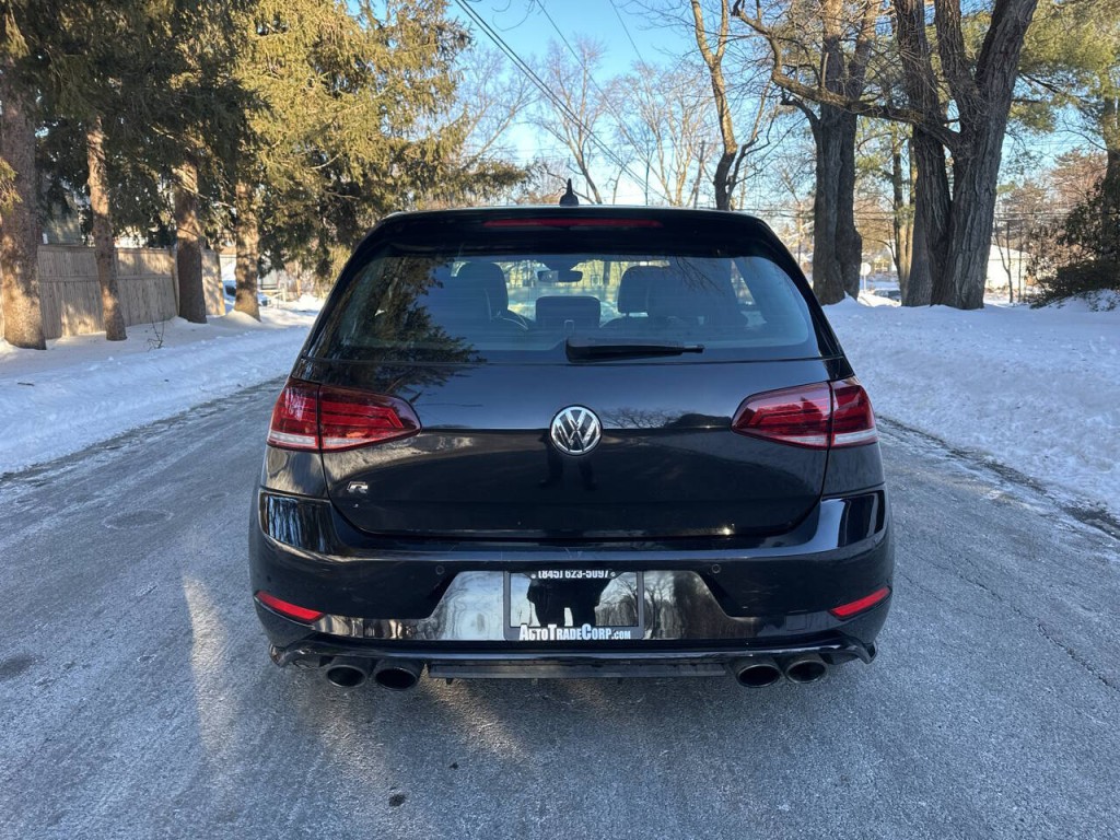 2018 Volkswagen Golf Image 5