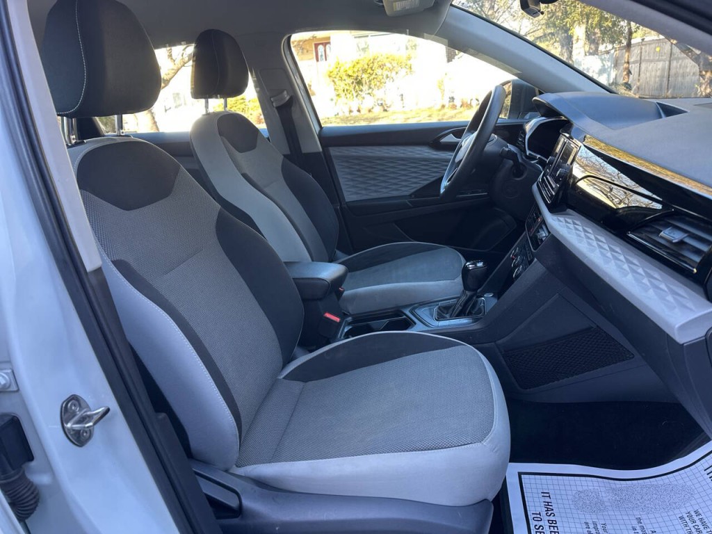 2022 Volkswagen Taos Image 18