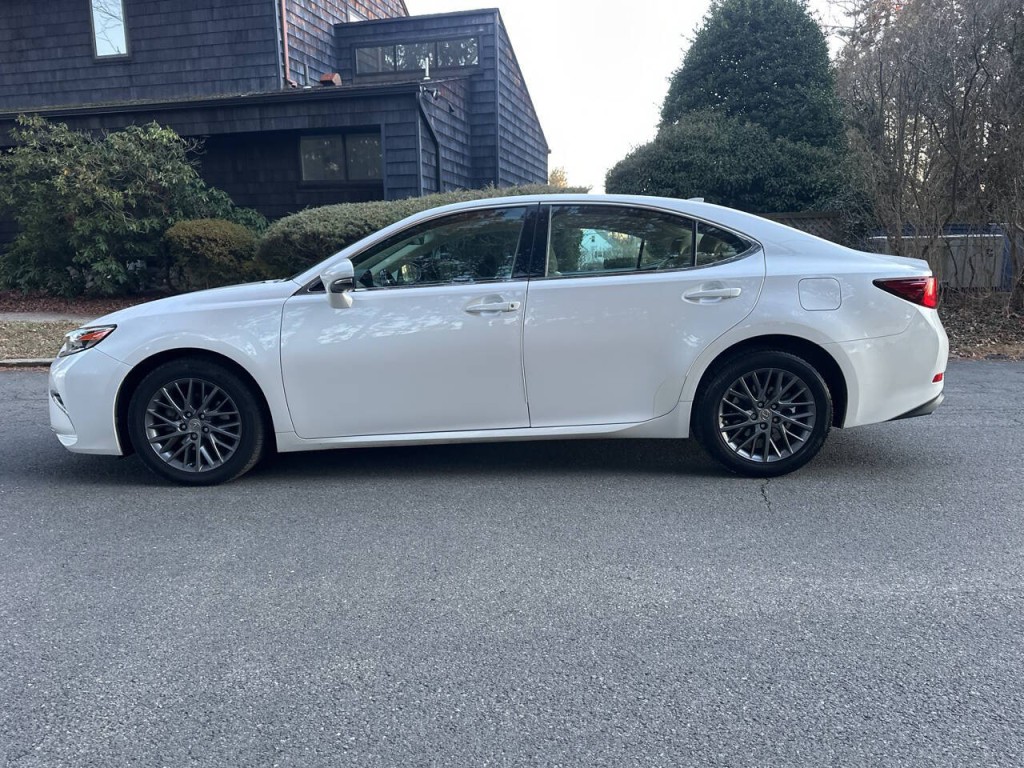 2018 Lexus ES 350 Image 7