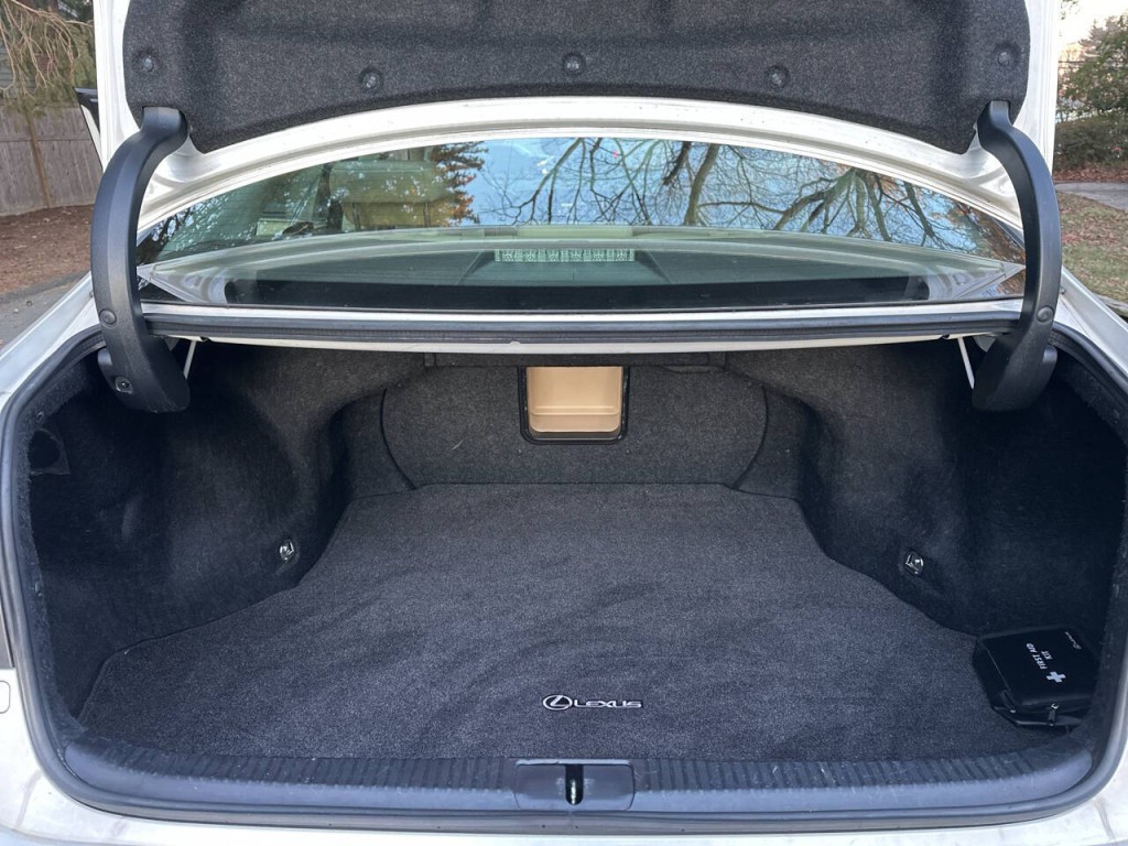 2018 Lexus ES 350 Image 25