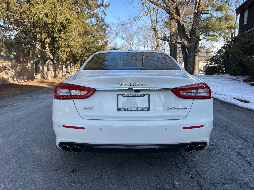2017 Maserati Quattroporte Image 5