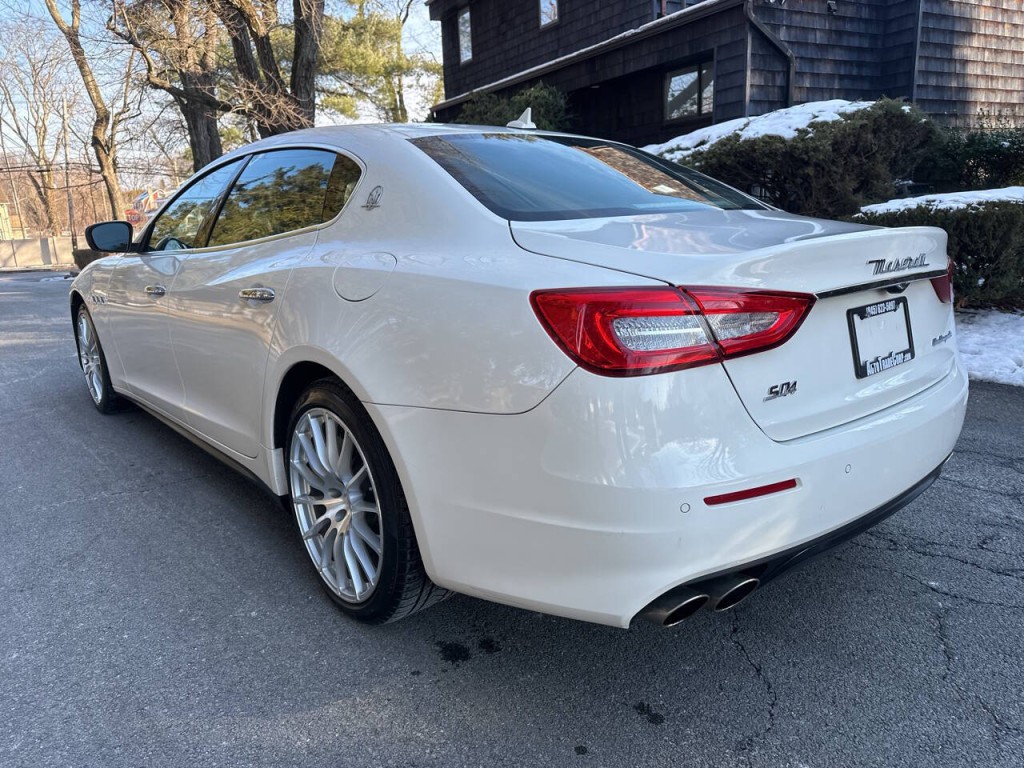 2017 Maserati Quattroporte Image 6