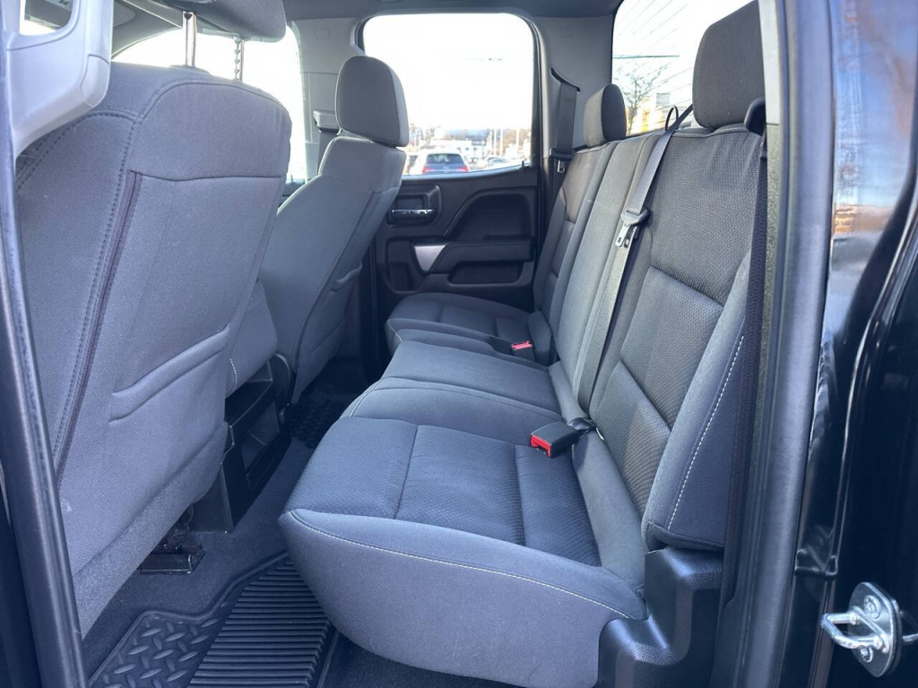 2019 Chevrolet Silverado 1500 Image 17