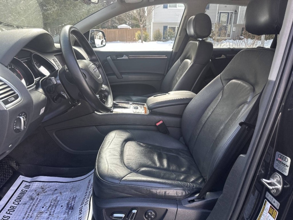 2013 Audi Q7 Image 10