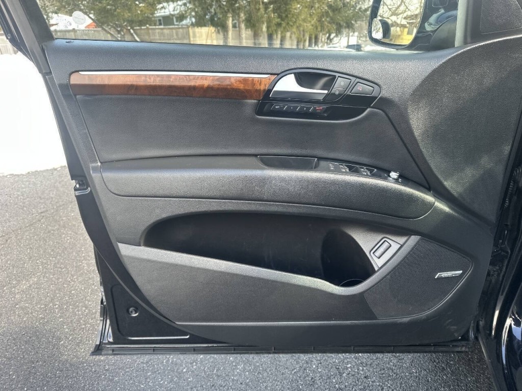 2013 Audi Q7 Image 17