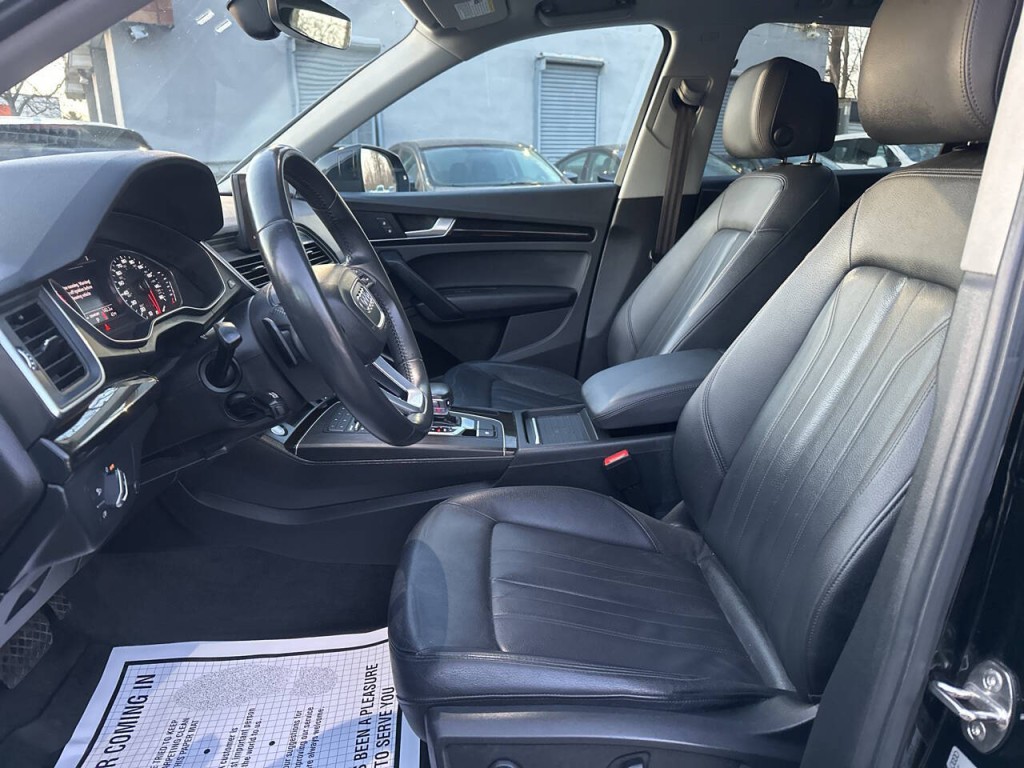 2020 Audi Q5 Image 10