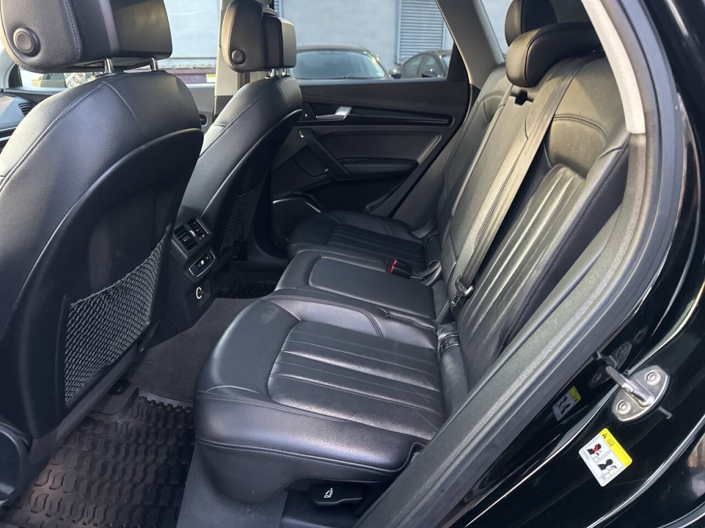 2020 Audi Q5 Image 17