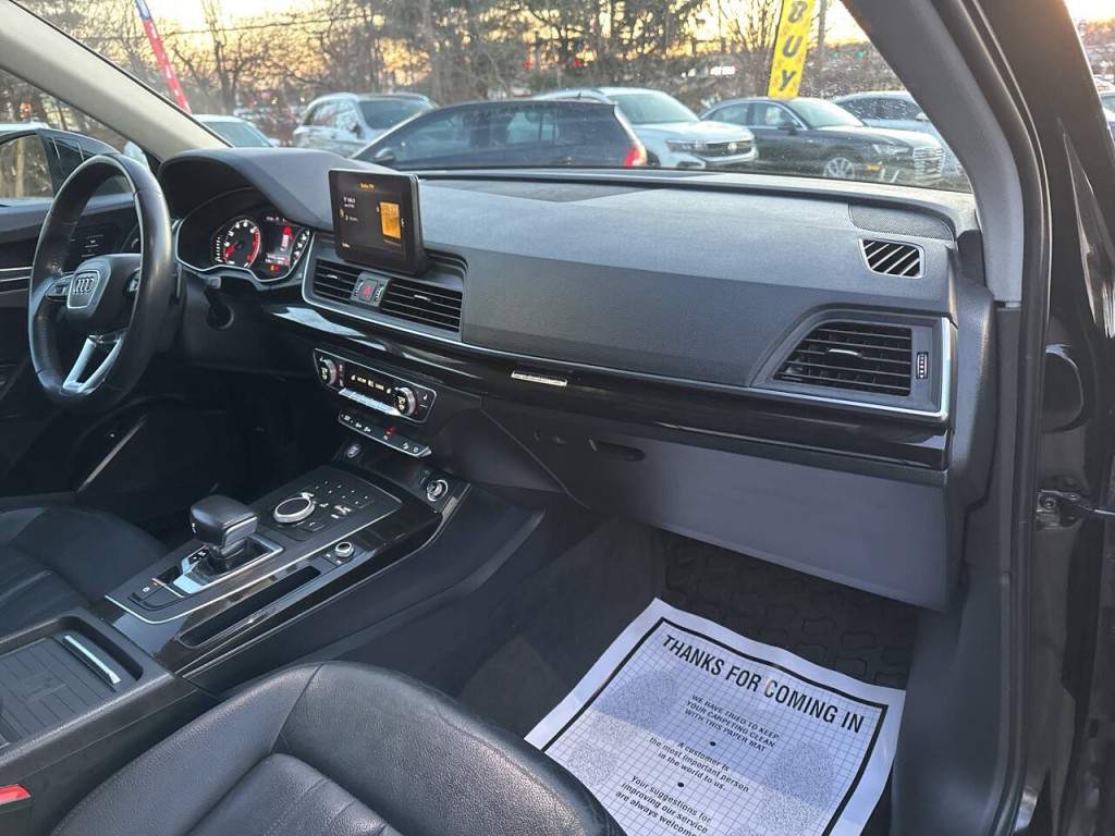 2020 Audi Q5 Image 20