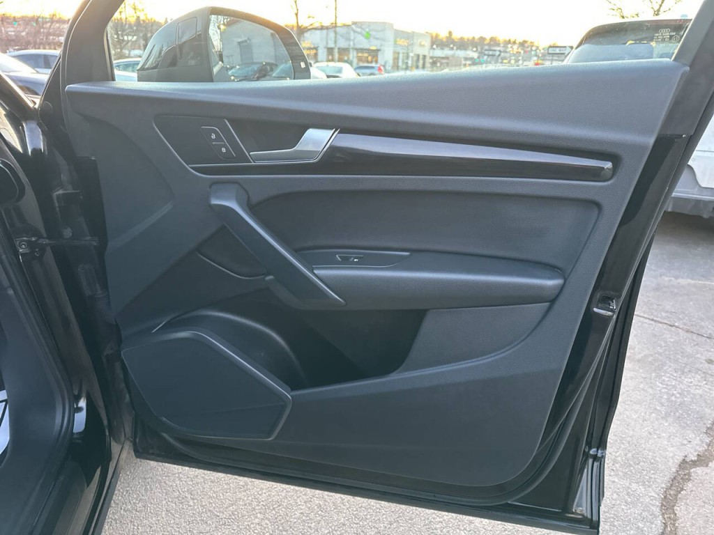 2020 Audi Q5 Image 21