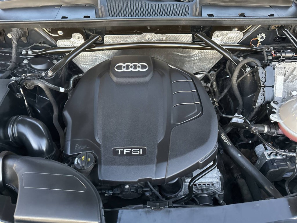 2020 Audi Q5 Image 25