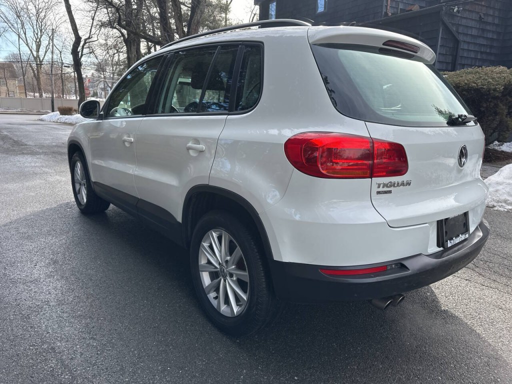 2017 Volkswagen Tiguan Image 6