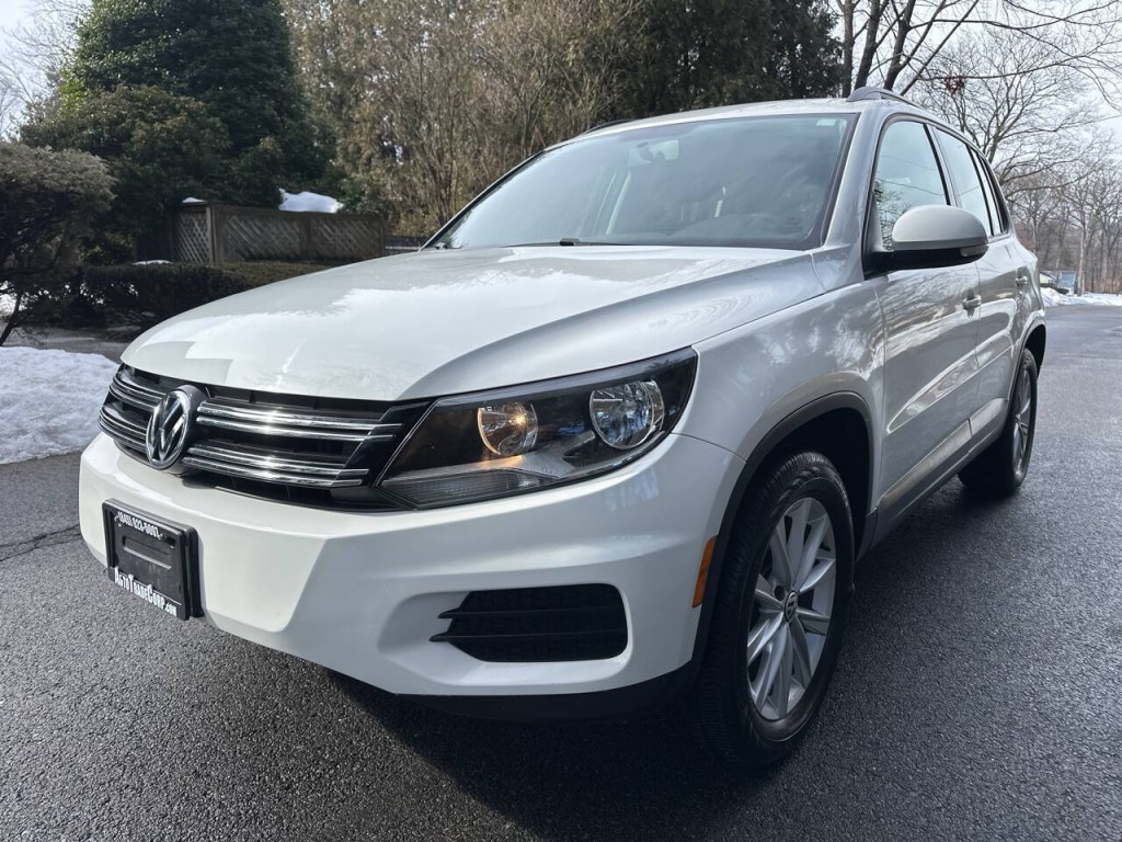 2017 Volkswagen Tiguan Image 8