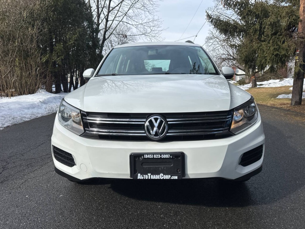 2017 Volkswagen Tiguan Image 9