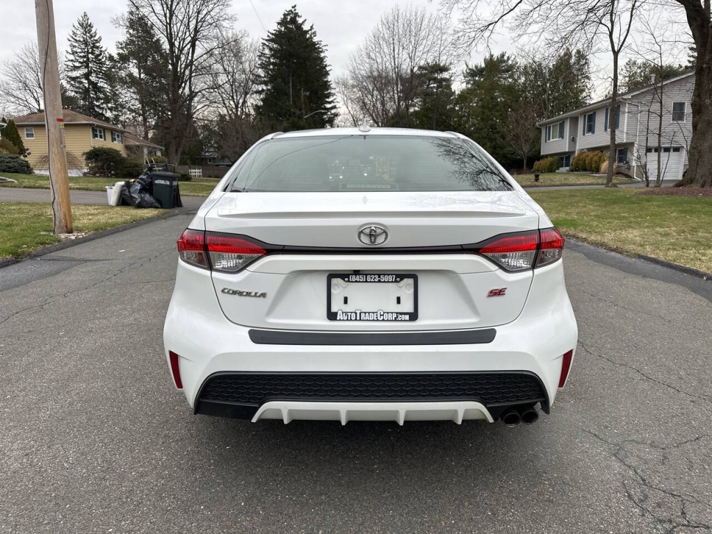 2020 Toyota Corolla Image 31