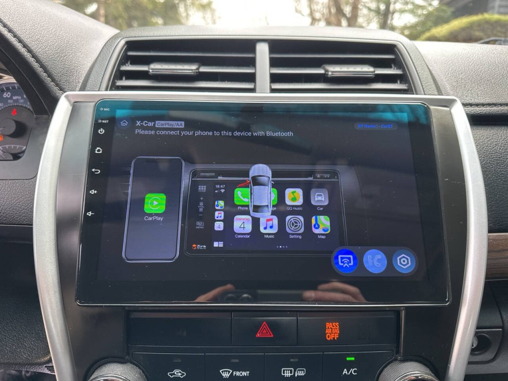 2016 Toyota Camry Image 14
