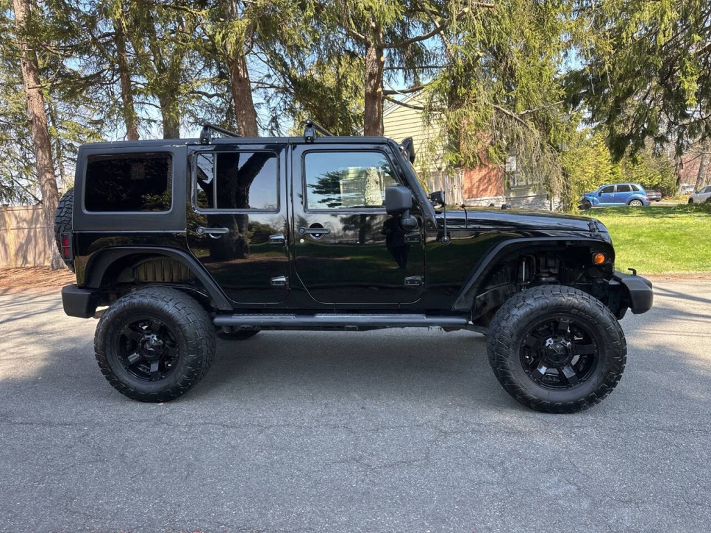2014 Jeep Wrangler Unlimited Image 3