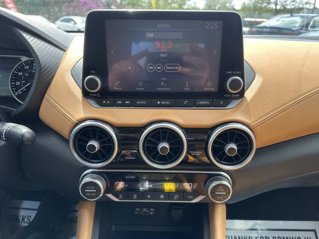 2020 Nissan Sentra Image 13