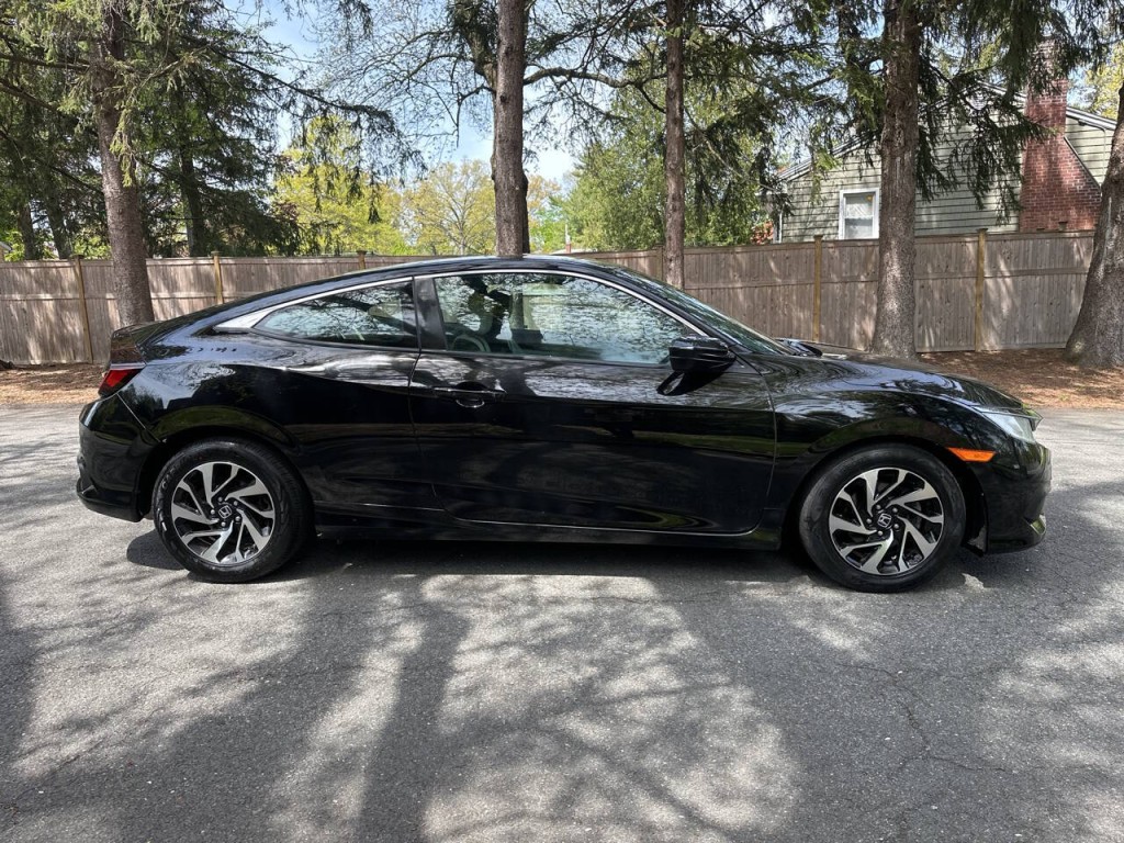 2017 Honda Civic Image 3