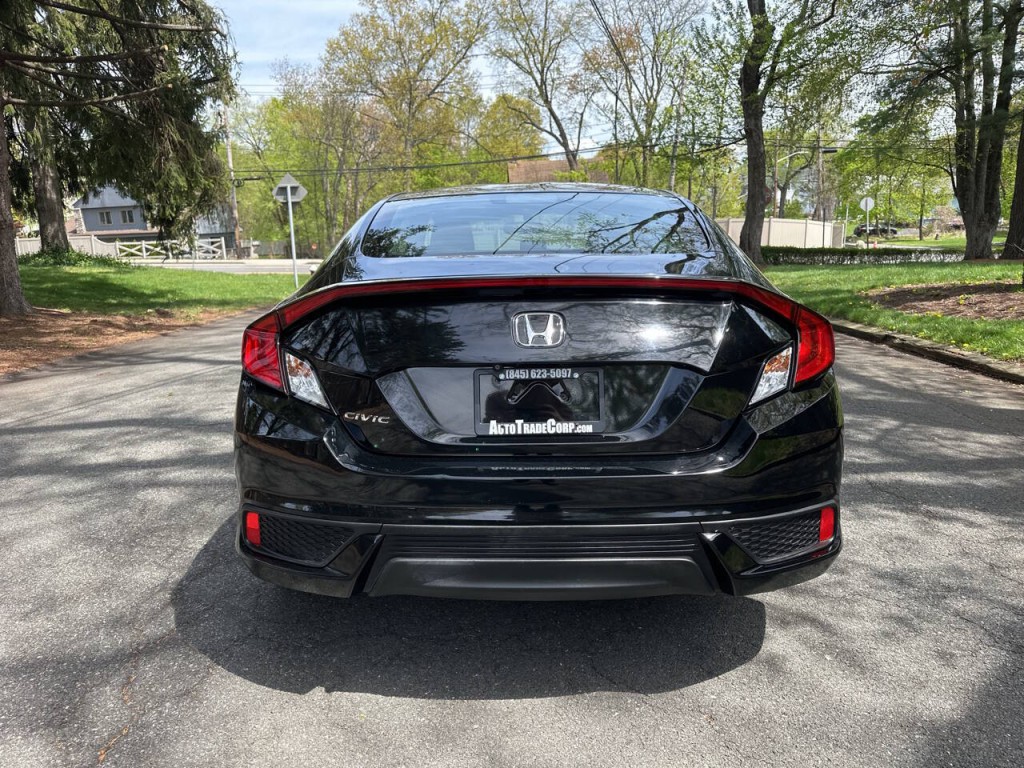 2017 Honda Civic Image 5
