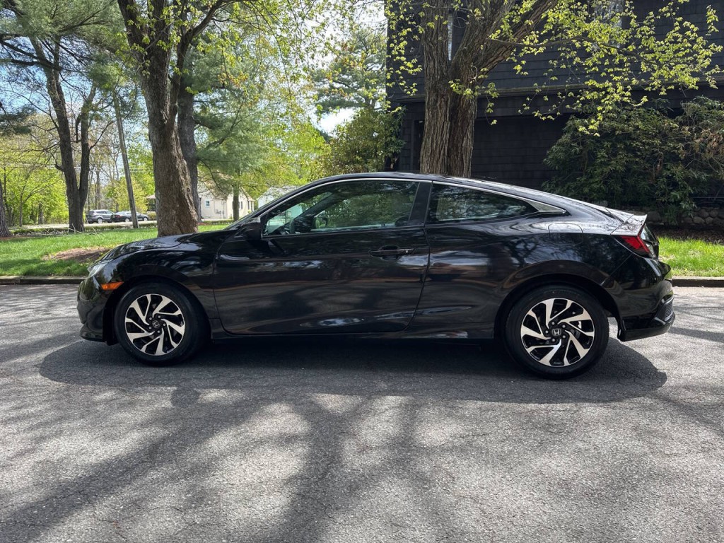 2017 Honda Civic Image 7