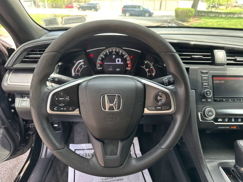 2017 Honda Civic Image 11
