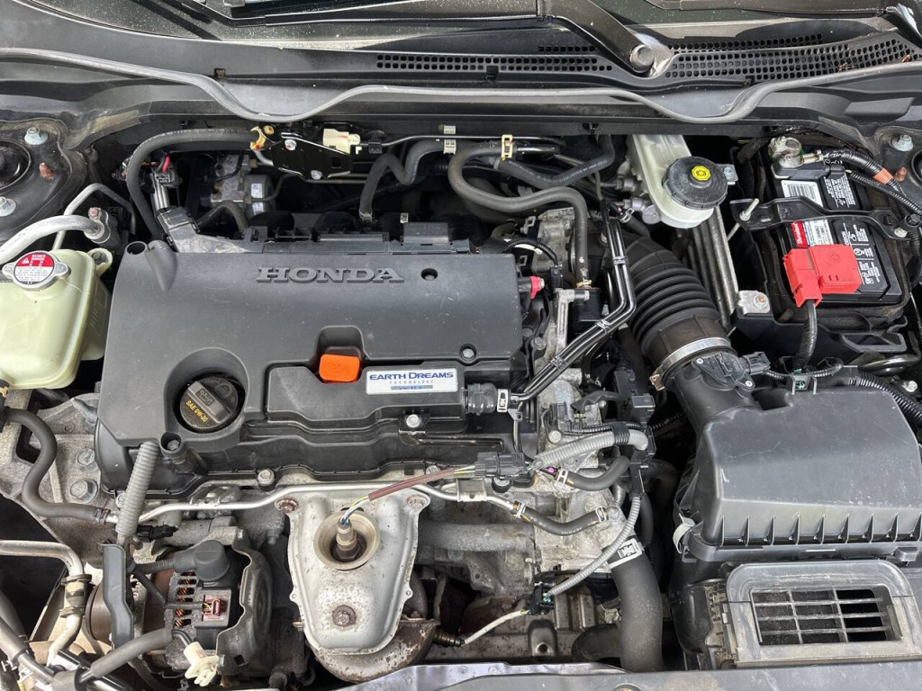 2017 Honda Civic Image 21