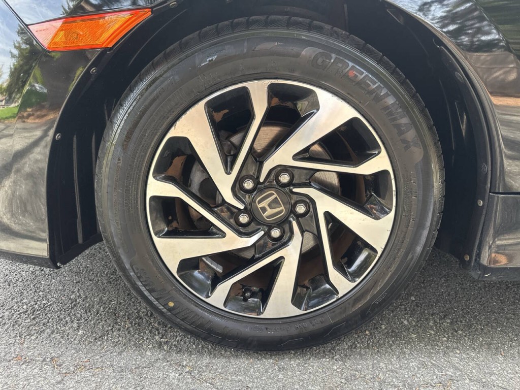 2017 Honda Civic Image 22