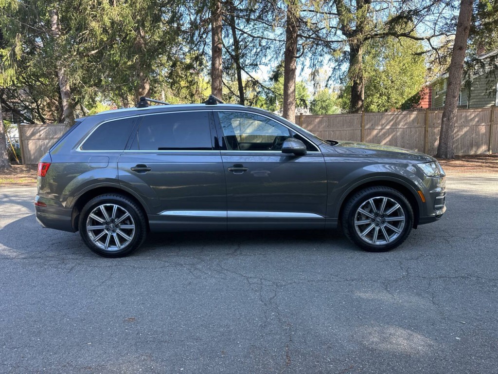 2018 Audi Q7 Image 3