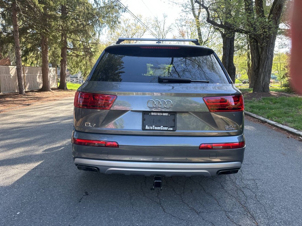 2018 Audi Q7 Image 5