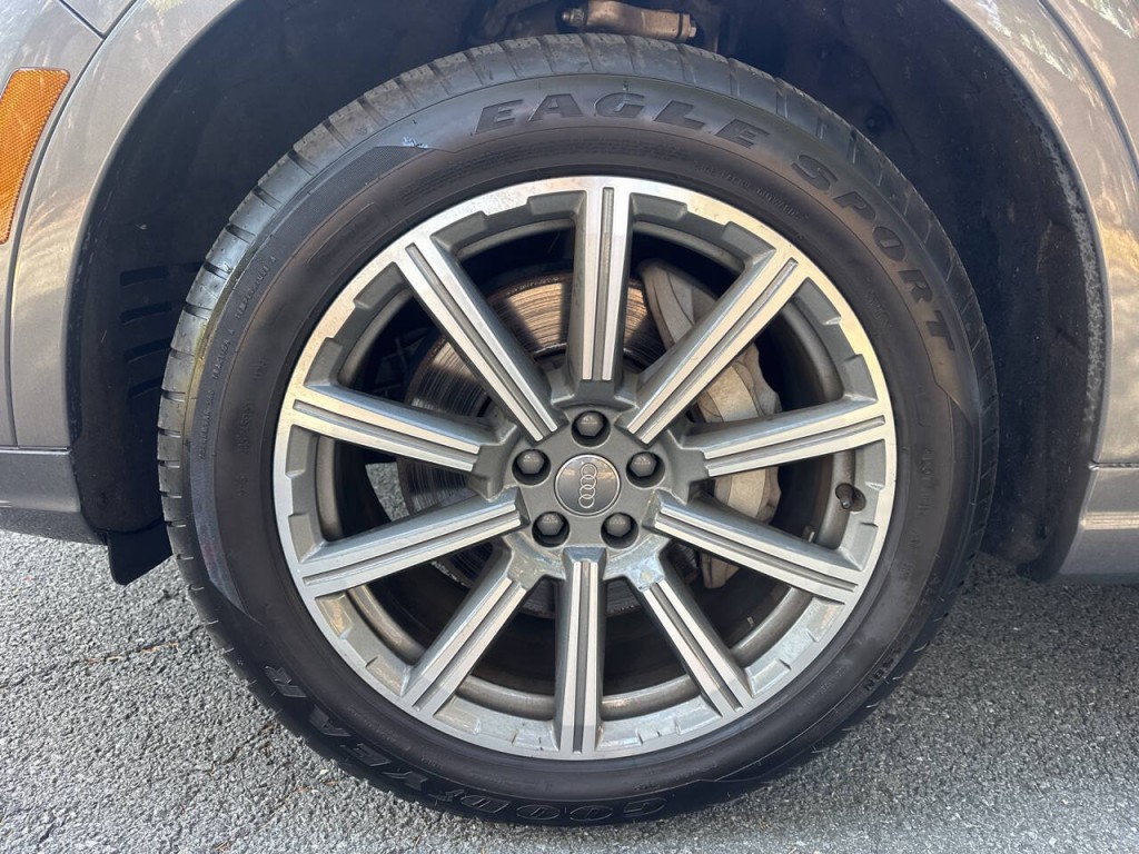 2018 Audi Q7 Image 29