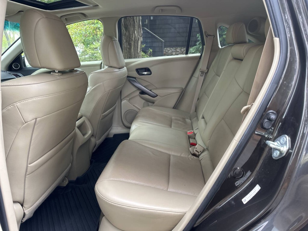 2015 Acura RDX Image 17