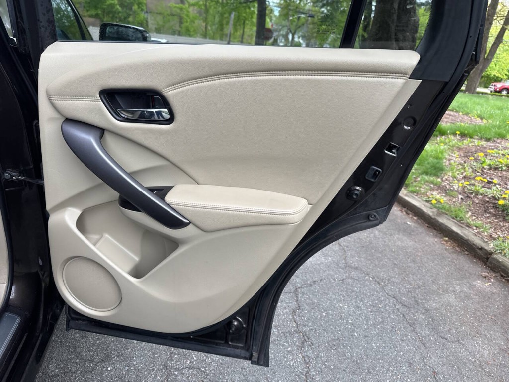 2015 Acura RDX Image 23