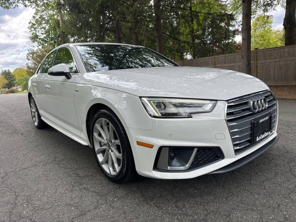 2019 Audi A4 Image 2
