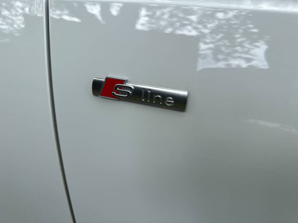 2019 Audi A4 Image 32