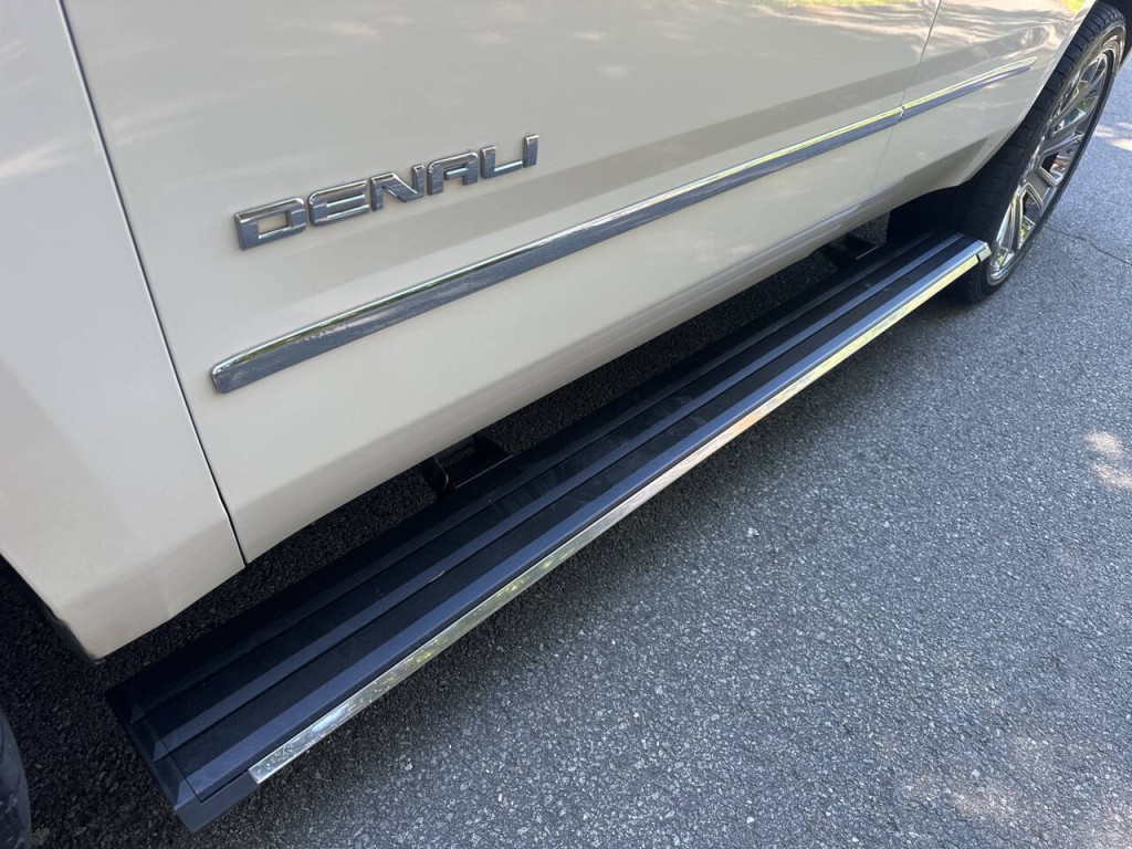 2015 GMC Yukon Image 37