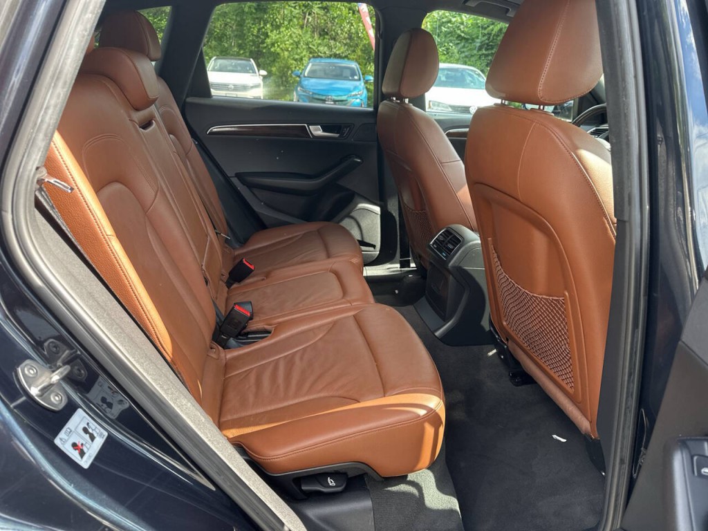 2012 Audi Q5 Image 18