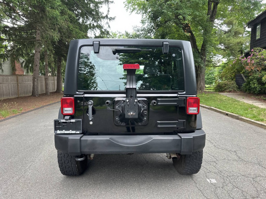 2013 Jeep Wrangler Image 6