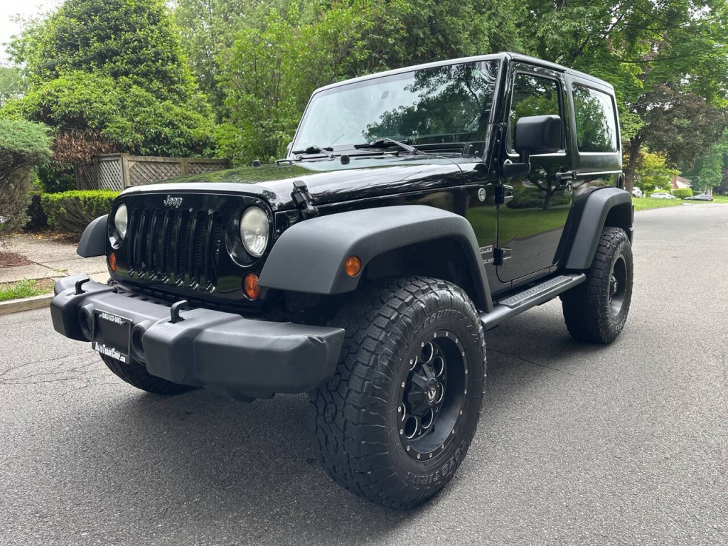 2013 Jeep Wrangler Image 9