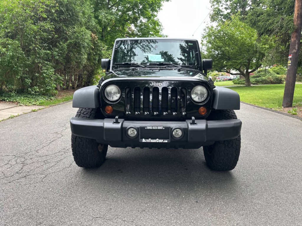 2013 Jeep Wrangler Image 11