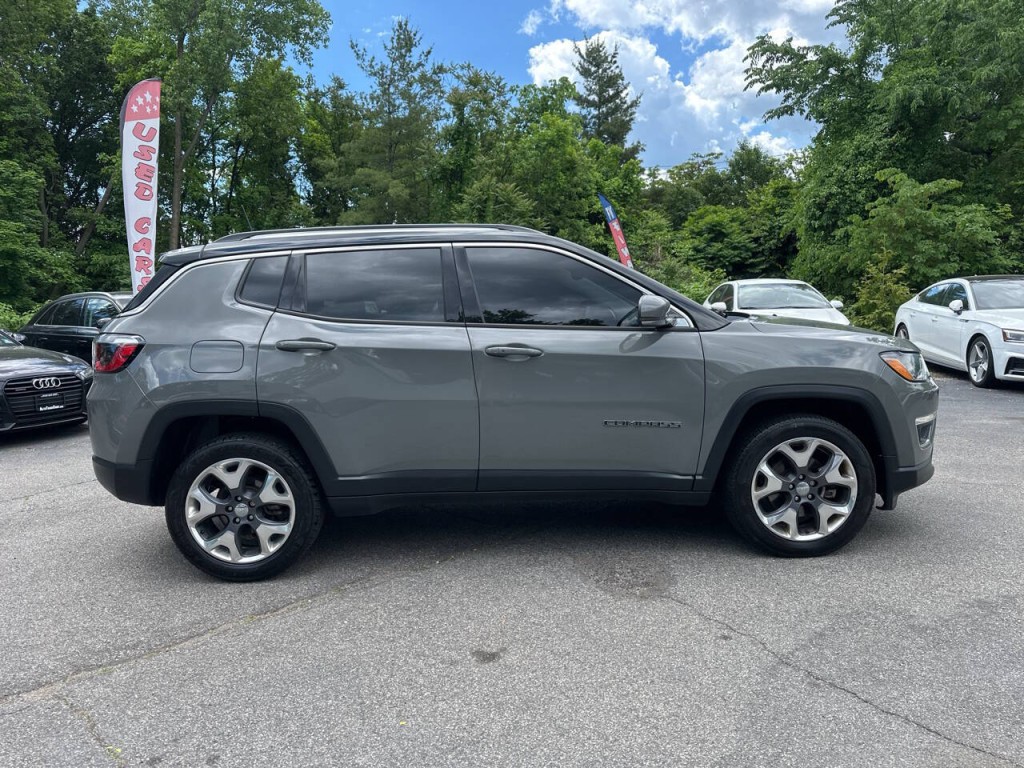 2021 Jeep Compass Image 3