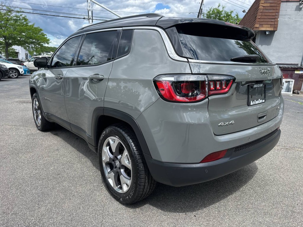 2021 Jeep Compass Image 6